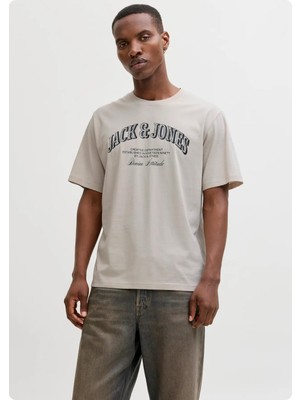 Jack & Jones Jack&jones 12291213 Jjedenver Graphıc Te 0 Yaka Kısa Kol Tsh
