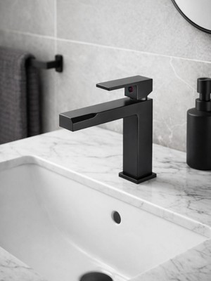 FUALORA Antasit Kare Model Pirinç Lavabo Bataryası