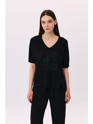 Daido Kadın V Yaka Taş Süslemeli Kısa Kollu Bluz 6214 Siyah