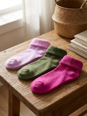 Melce Çorap Renkli Termal Çorap Seti - Dikişsiz Yumuşak Dokulu Havlu Iç Yüzey Sıkmayan Lastik 3'lü