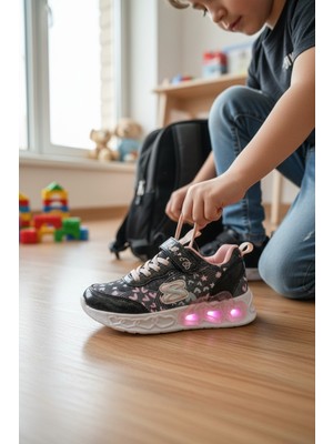 Enoch Kız Çocuk Kalp ve Yıldız Desenli Cırtlı Spor Ayakkabı