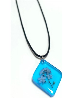 Kocadal Unutmabeni Çiçeği Baklava Dilimli Epoksi Kolye