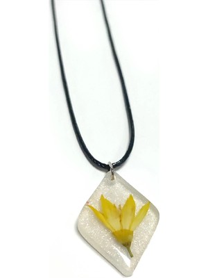 Kocadal Tesbih Çiçeği Baklava Dilimli Epoksi Kolye