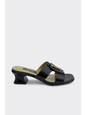 Derinet V Tokalı Topuklu Kadın Terlik