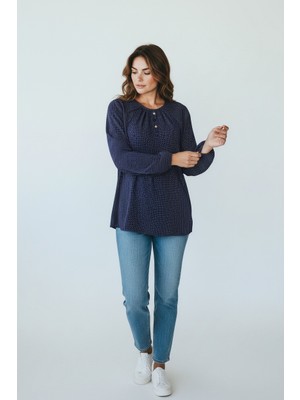 Ece Giyim Kadın Puantiyeli Bisiklet Yaka Kol Ağzı Lastikli Kapalı Düğme Detaylı Penye Bluz