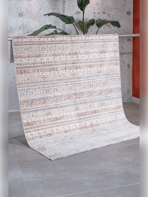 Apex Ambiance 2911 Multi Sıcak Renk Tonlarını Etnik Desenler ile Buluşturan Yumuşak Tuşeli Makine Halısı