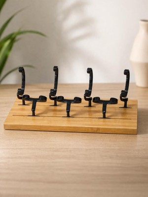 Saat Standı 7’li Ahşap Tabanlı – Esnek Askılı Saatlik Organizer – Esnek Askı (Çizmez) 40 cm Masaüstü