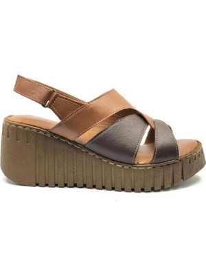 Venüs %100 Deri Dolgu Topuklu Kadın Sandalet Kahverengi