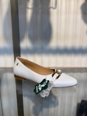 Venüs Sivri Burun Toka Detaylı %100 Deri Babet 2511502Y