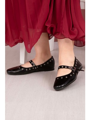 SRC Kuşgözü Detaylı Mary Jane Babet Ayakkabı Siyah