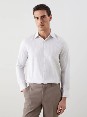 Lc Waikiki Yeni Sezon Slim Fit Uzun Kollu Çizgili Gabardin Erkek Gömlek
