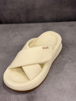 Guja Terlik Rahat Ultra Konforlu Modern ve Şık Günlük Kullanıma Uygun Cırt Bantlı Terlik