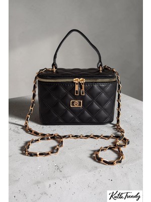 CLASSBAG Kadın Siyah Mini Kutu, Kapitone Desenli Zincir Askılı Çapraz ve El Çantası