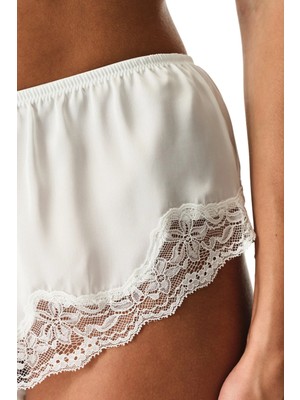 Penti Kırık Beyaz Chiffon Lace Dantel Şort