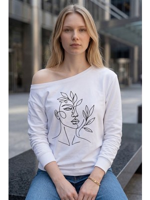 Evavi Kadın Baharın Yüzü Baskılı Beyaz Kayık Yaka Bluz