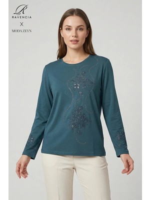 Ravencia Kadın Sarmal Yaprak Desenli Yaka ve Etek Taşlı Işlemeli Yırtmaçlı Likralı Anne Penye Bluz