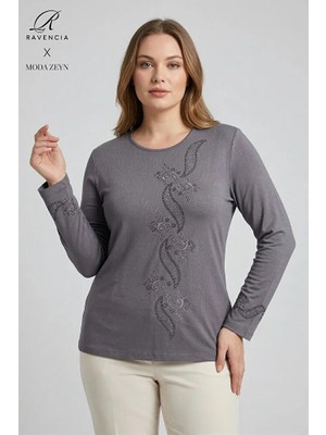 Ravencia Kadın Sarmal Yaprak Desenli Yaka ve Etek Taşlı Işlemeli Yırtmaçlı Likralı Anne Penye Bluz