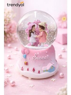 PremiumPort Sevgiliye Özel Işıklı Kar Küresi, Orta Boy, Sıcak Atmosfer Yaratır