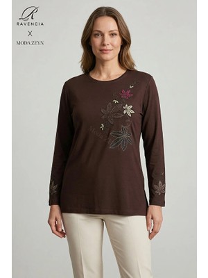 Ravencia Kadın Renkli Çiçek Yaprak Desenli Yaka ve Etek Taşlı Işlemeli Yırtmaçlı Likralı Anne Penye Bluz