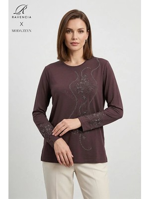 Ravencia Kadın Sarmal Yaprak Desenli Yaka ve Etek Taşlı Işlemeli Yırtmaçlı Likralı Anne Penye Bluz