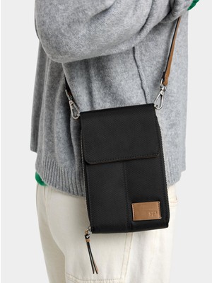 Parfois Kadın Teknik Kumaş Efektli Cep Telefonu Çantası