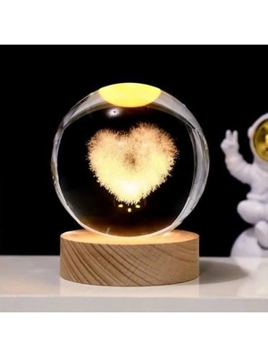 My Best Store Kalp Tasarımlı Işıklı Cam Küre 62