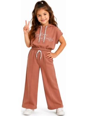 İrem Çocuk Giyim Kız Çocuk Everythink Yazı Desenli Crop Tişört Pantolon Kahverengi Renk İkili Takım