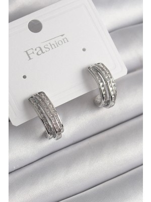 İlk El Grup Ietaks™ Pirinç Gümüş Renk Zirkon Taşlı Yarım Halka Model Kadın Küpe