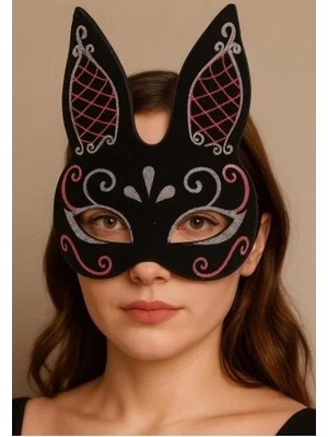 İlk El Grup Ieg™ Siyah Renk Kırmızı Beyaz Simli Siyah Süet Kaplama Tavşan Maskesi 18X16 cm