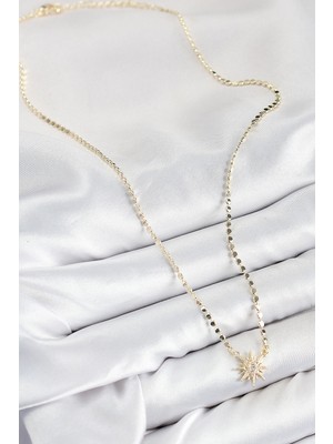Senka Mey Ithalat® Pirinç Zirkon Taşlı Kutup Yıldızı Model Ezme Zincir Gold Renk Kadın Kolye