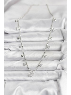 Senka Mey Ithalat® Pirinç Gümüş Renk Zirkon Taşlı Çiçek Model Kadın Kolye