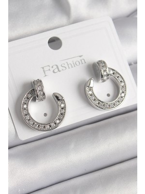 İlk El Grup Ietaks™ Pirinç Gümüş Renk Zirkon Taşlı Çivi Halka Model Kadın Küpe