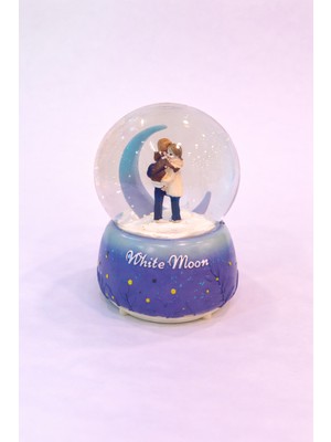 PremiumPort Kişiye Özel Ay Altında Sarılan Çift Kar Küresi - Romantik Orta Boy Biblo