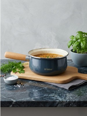 Savaşan Emaye Ahşap Saplı Sosluk, Sütlük - 18 cm - Füme