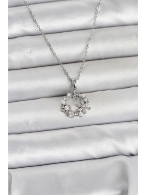 Pileli Store 316L Çelik Zincir Gümüş Renk Incili Çiçek Model Kadın Koyle - TJ-BKO11035