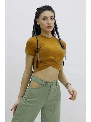 Modi Green Kadın Günlük Stil Önü Büzgülü Bisiklet Yaka Taba - P-019963 Tişört