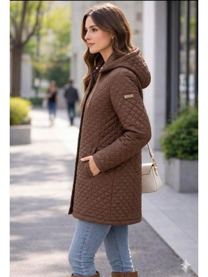 Glr & Gym Nazmiye Kadın Büyük Beden Mevsimlik Kısa Astarsız  Örme Kapitone Ceket