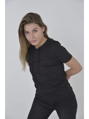 Modi Green Erkek Günlük Stil Entegre Kapüşon Detaylı Siyah Pamuklu Slim Fit Tişört