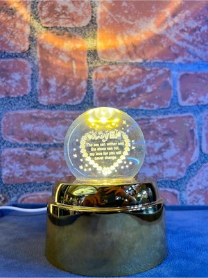 PremiumPort 3 Boyutlu LED Işıklı Kristal Cam Küre, Döner ve Göz Alıcı Tasarım