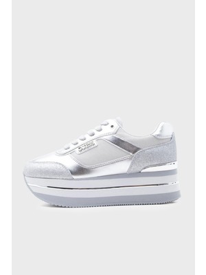 Guess Logolu Kalın Tabanlı Sneaker Ayakkabı  FLJHN3LEL12 Bayan Ayakkabı Fljhn3 LEL12 Sılve