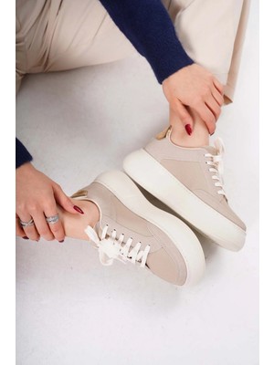 Golden Heel  Kadın Bej Bağcıklı Kalın Tabanlı Sneaker  Spor Ayakkabı