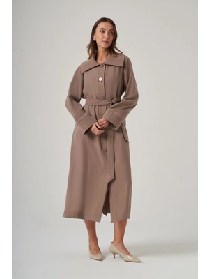 Nuss 6032 Yaka Dikişi Detay Düğmeli Kap - Bej