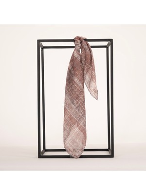 Piramit Naturel Eşarp | Kırçıllı Zemin