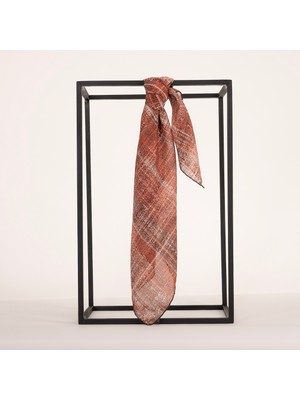 Piramit Naturel Eşarp | Kırçıllı Zemin