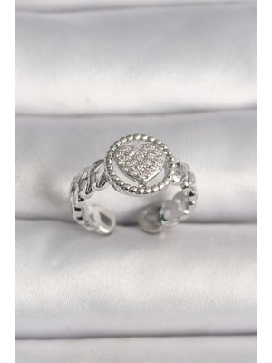 Pirinç Gümüş Renk Zincir Model Zirkon Taşlı Kalp Model Kadın Yüzük - Lisinya