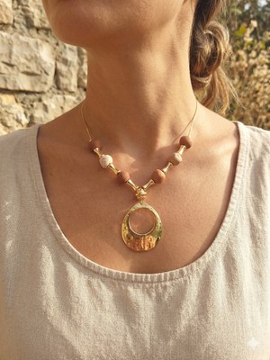 Olen Bohem Seramik Taşlı Dövme Metal Oval Halka Tasarım Kolye