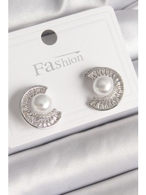 Pirinç Gümüş Renk Zirkon Taşlı Salyangoz Model Inci Detay Kadın Küpe - Lisinya