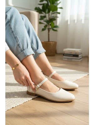 Enoch Kadın Krem Mary Jane Model Tokalı Bant Detaylı Düz Klasik Babet Ayakkabı