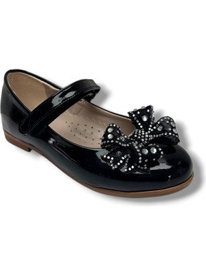 İremsu Iremsu 7052-26 Rugan Taşlı Kurdeleli Tek Bantlı Kız Çocuk Babet 26-30