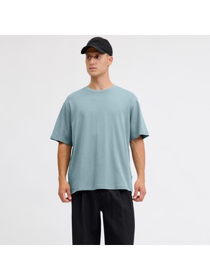 Jack & Jones Erkek Sirt Baskili Tisört - Andrew